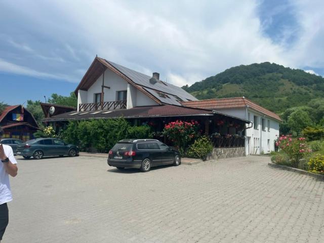 Tranzit - B&B Mihai Viteazu