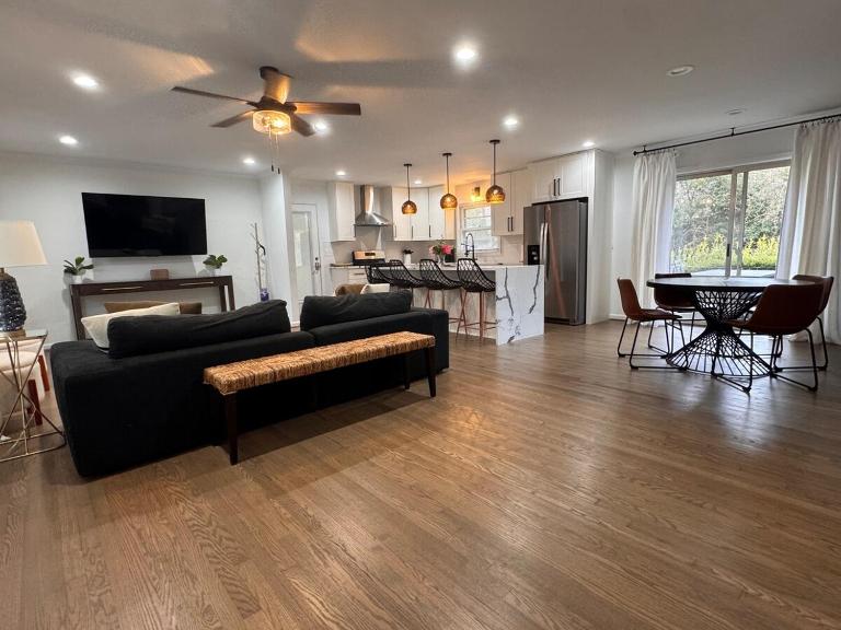 Casa Lavista Decatur 3BR Home Fenced Yard Pet Friendly - B&B Atlanta