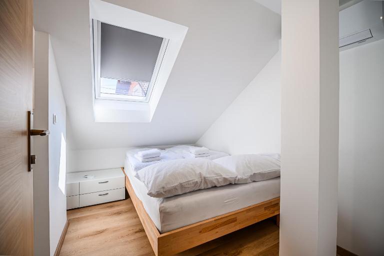 Halo Pinki Rooms - B&B Lubiana