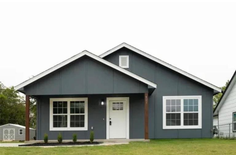 New Construction house near Expo,TU,downtown - B&B Tulsa