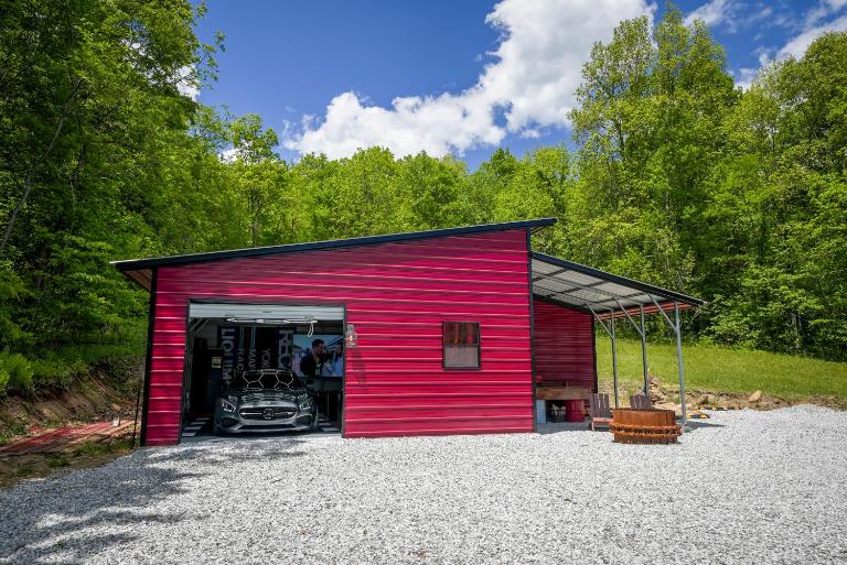 Automotive Tail of the Dragon Private car studio - B&B Robbinsville