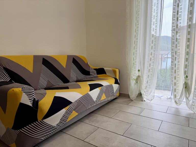 HOST4U - Casa Nina, 12 minutes from Imperia Beach - Ferienwohnung Pontedassio