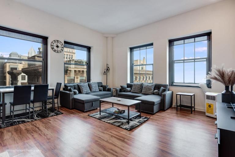Downtown Chicago Stay with Free In & Out Parking 4 - B&B Chicago