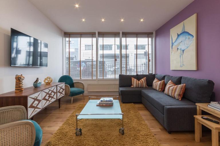 Fitzrovia Duplex - 2-Bed - Private Patio Garden - B&B London