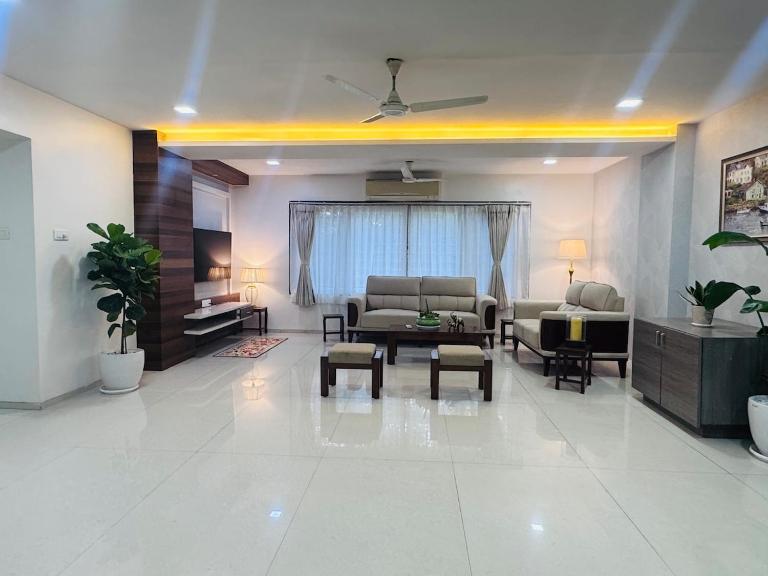 Woods A serene urban retreat in the heart of Pune - Chambres d'hôtes Pune
