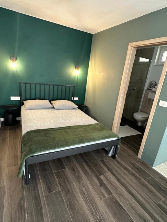 Rosemarin Orange - Bed and Breakfast Koper