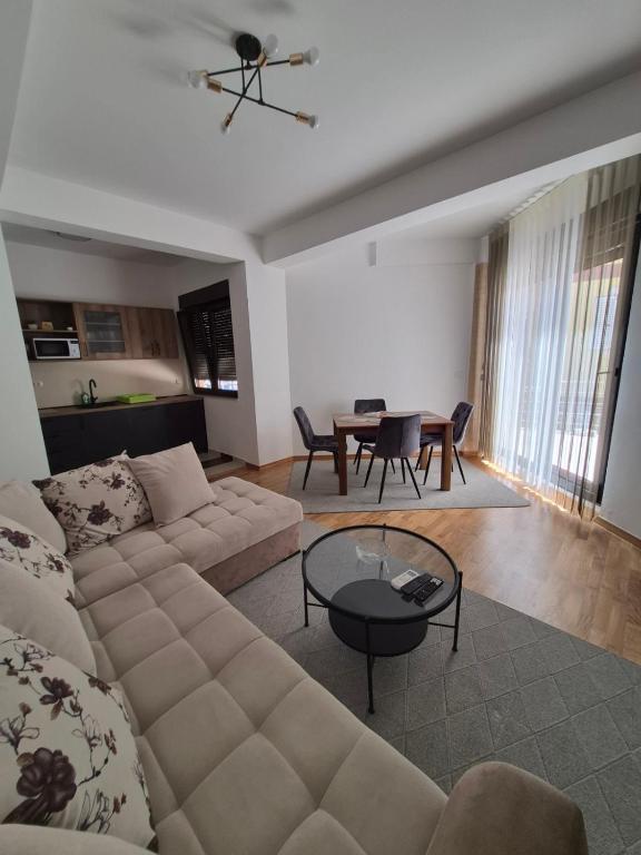 M&M Apartman 2 - B&B Rafajlovići