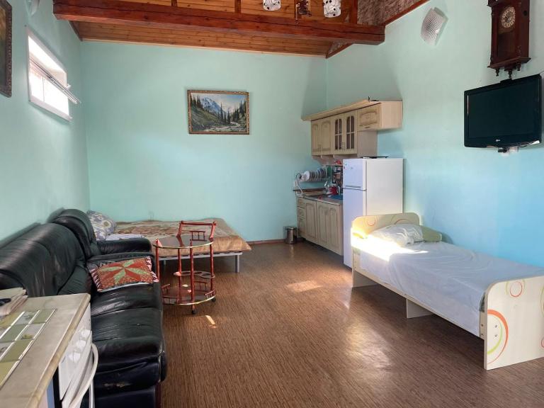летний домик в Балхаш возле озеро САУНА ЗА ОТДЕЛЬНУЮ ОПЛАТУ - B&B Balqash