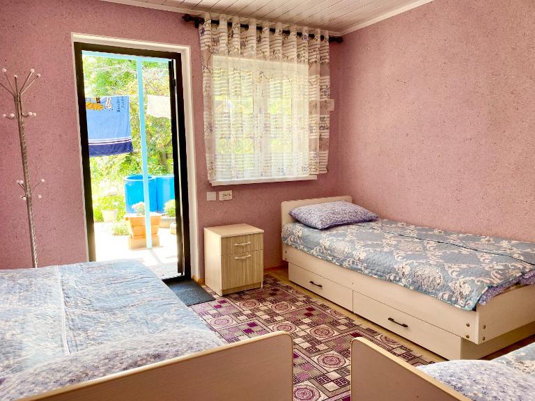 Alaman Guest House - Bed and Breakfast Kadzhi-Say