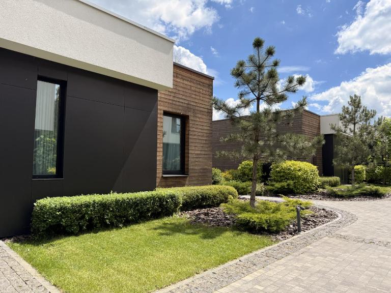 Lakes Places Villas - B&B Kyiv