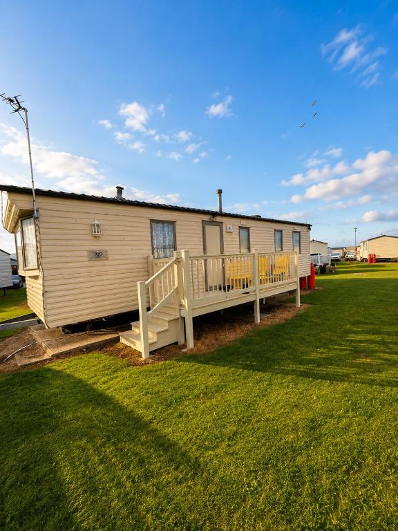 Singh Leite Holiday Home Near Beach - Chambres d'hôtes Saint Osyth