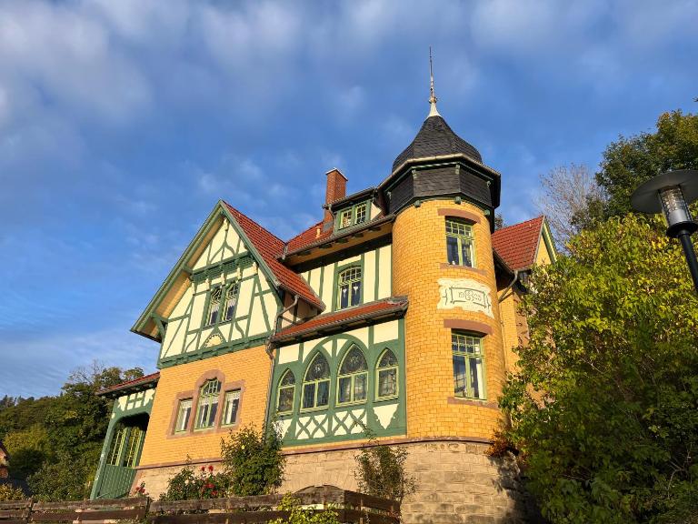 Herz Ferienwohnung - Bed and Breakfast Rauenstein
