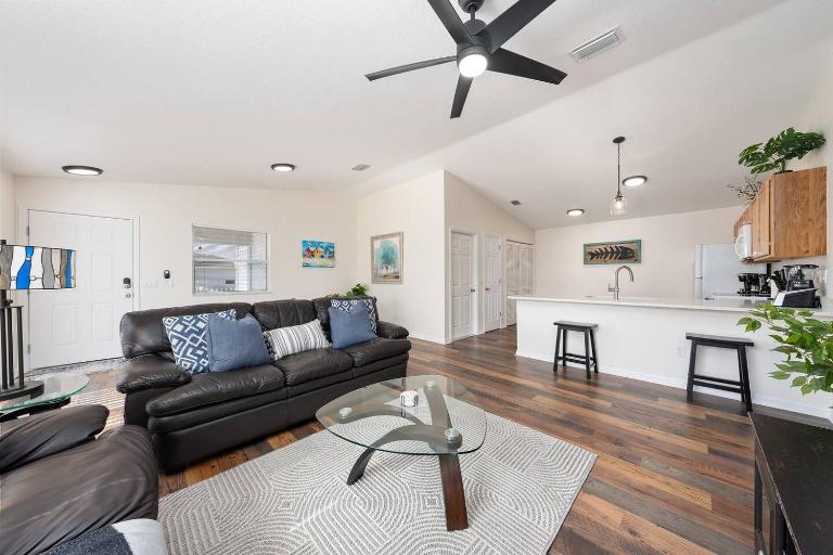 Villages Villa Between Brownwood & Lake Sumter with Golf Cart - Ferienwohnung The Villages