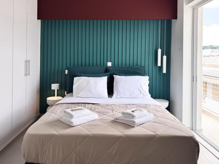 Ammos by Lithos & Key - 2bdr Kalamata Sea View Flat - Ferienwohnung Kalamata