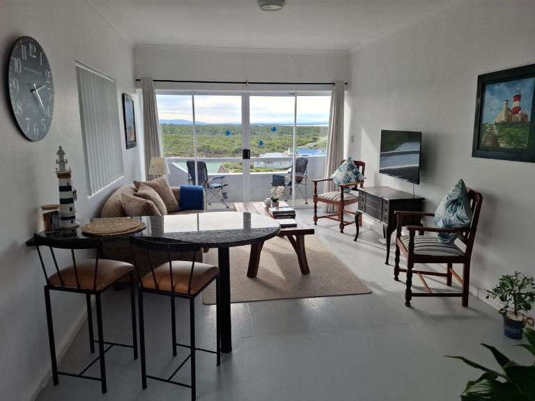 Top Deck - B&B Struisbaai