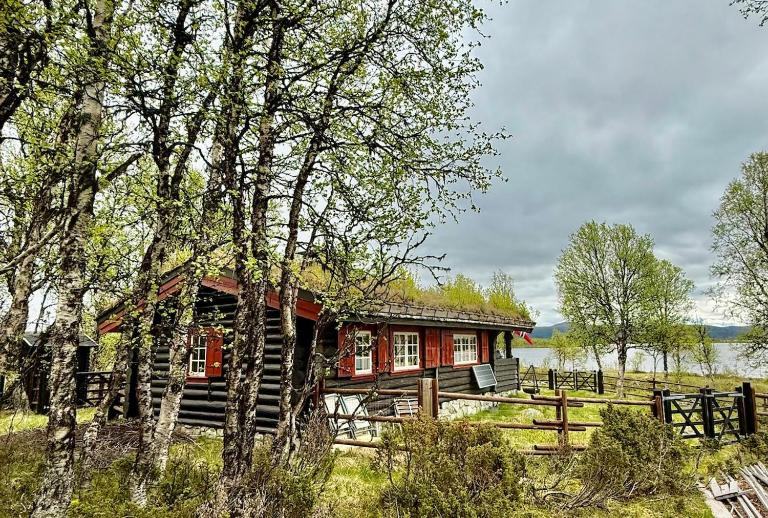 Arnebergbua Retreat - Ferienwohnung Steinsetbygdi
