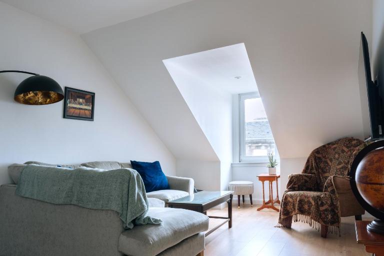 Central & Modern 2BD Flat - Edinburgh - Bed and Breakfast Edinburgh