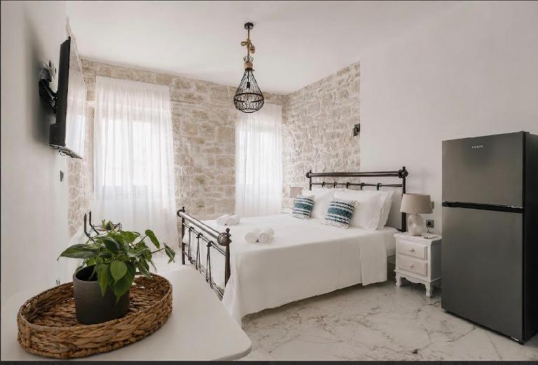 Azzuro di Paxos by All About Paxos - Bed and Breakfast Gáïos