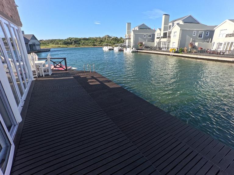 Marina Martinique Aruba Breeze Condo - Ferienwohnung Jeffreys Bay