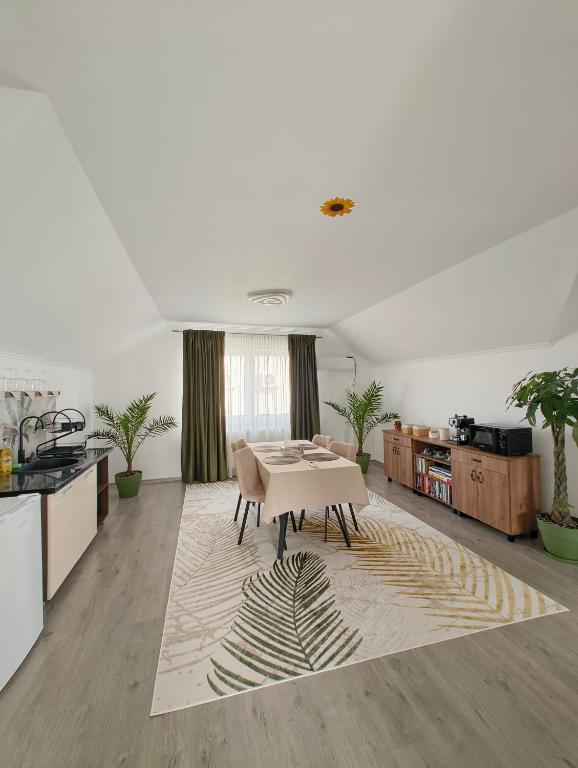 Chill Garden House - B&B Satu Mare