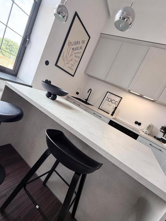 Apartament w centrum z parkingiem i klimatyzacja - B&B Zielona Góra