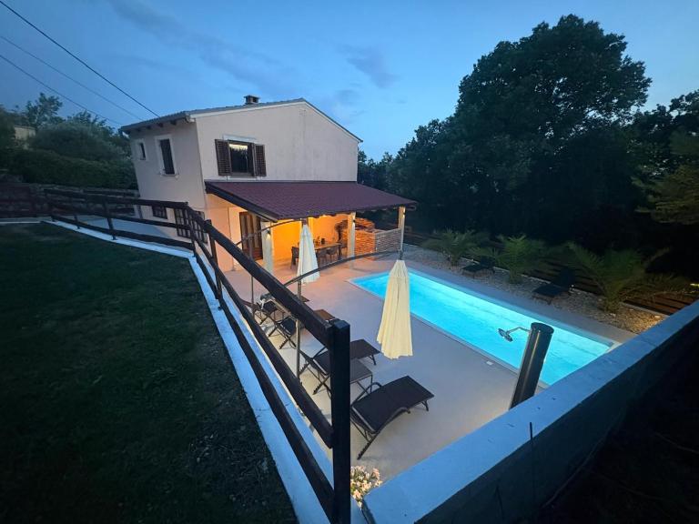 Kuca za odmor Adriatica - B&B Antovo
