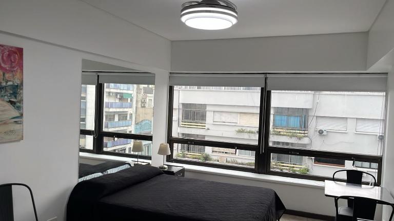 Tango Pop Junto al Obelisco en 820 Avenida Corrientes - Chambres d'hôtes Buenos Aires