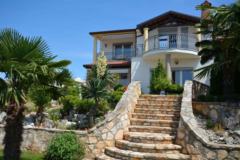 Apartments Nino - B&B Parenzo