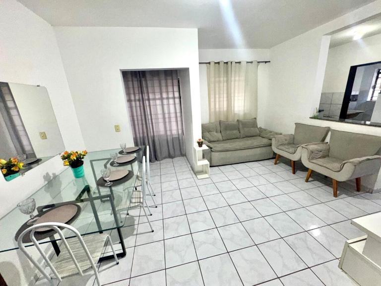 APT3S Grande Centralizado com 2 Quartos WIFI Smart TV Garagem ARcondiconado - B&B Petrolina