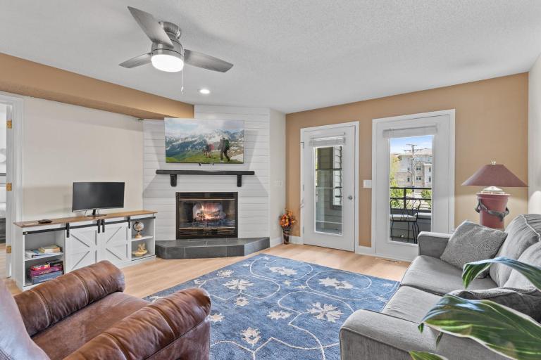 Dells Paradise At Lighthouse Cove Condominiums - B&B Wisconsin Dells