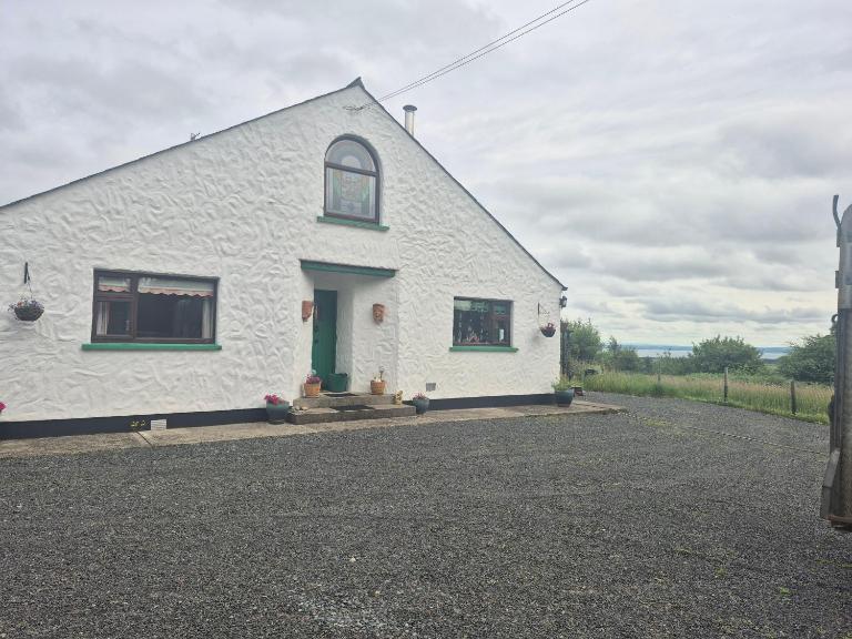Rainbow Cottage Glenmore - Ferienwohnung Dundalk