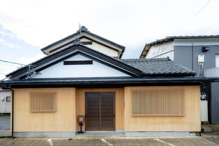 あわら温泉湯のまち広場横の別邸湯の花 - Ferienwohnung Awara