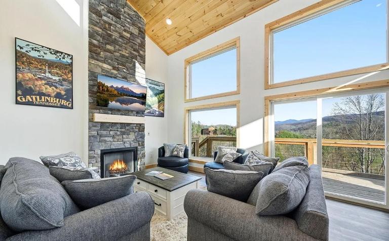 Brand new chalet with indoor pool - Chambres d'hôtes Gatlinburg