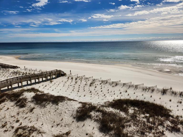 Wind Drift 411S, Amazing Views, 2Bed 2Bath, Sleeps 4 - Chambres d'hôtes Orange Beach