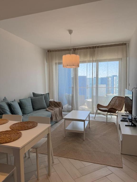Azure beach Apartment - B&B Aqaba