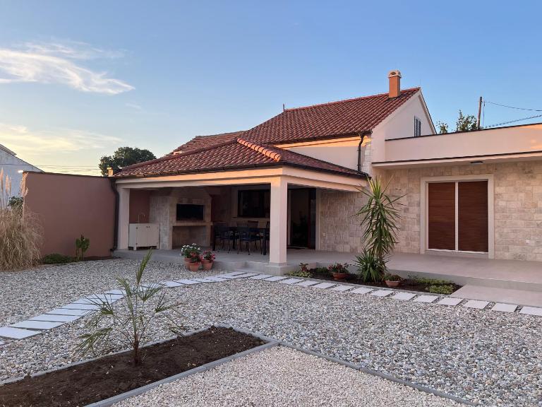 Šaravanja - B&B Bibinje