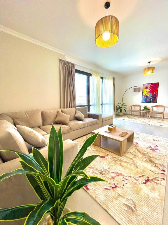 Luxury Stylish Modern 2 Beds Hotel Apartment - East Town Compound - Sodic -New Cairo - Cairo - Egypt - B&B Cairo