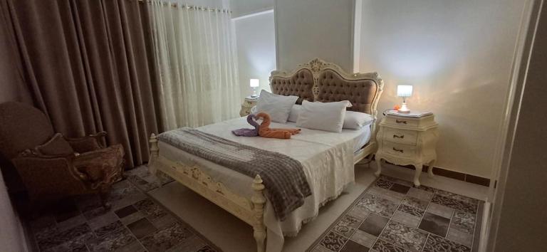 Classic Seaview - B&B Alexandria