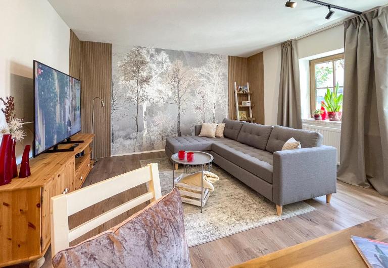 FewoMaurer WG3 Erdgeschoss - Ferienwohnung Altendorf