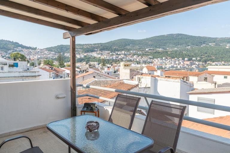 SMAROULA'S HOME - Magical view in the heart of Samos - B&B Samos