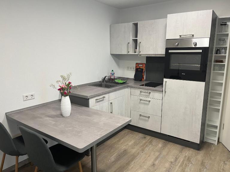 Ferienwohnung Krayenbergblick 1 - B&B Bad Salzungen