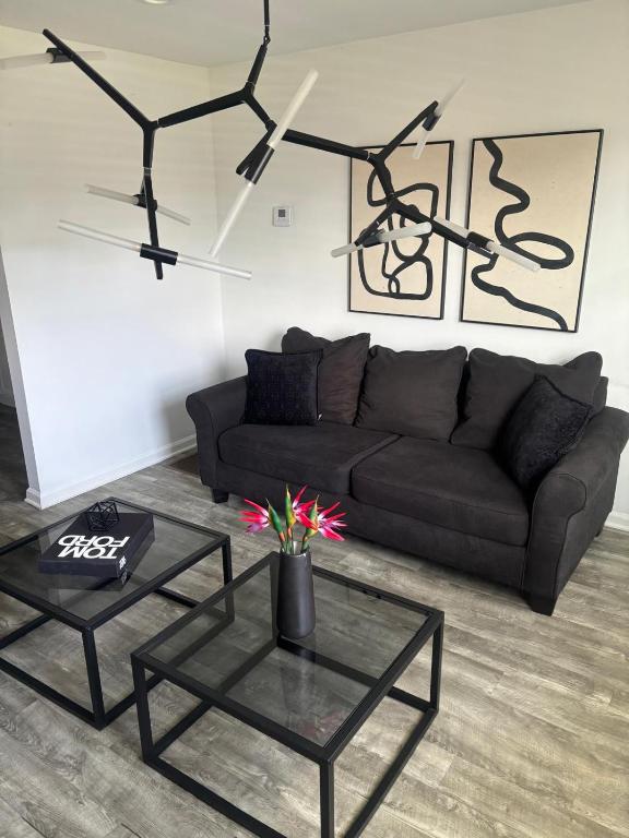 Get to any Nashville Site 5-15 minutes - B&B Nashville
