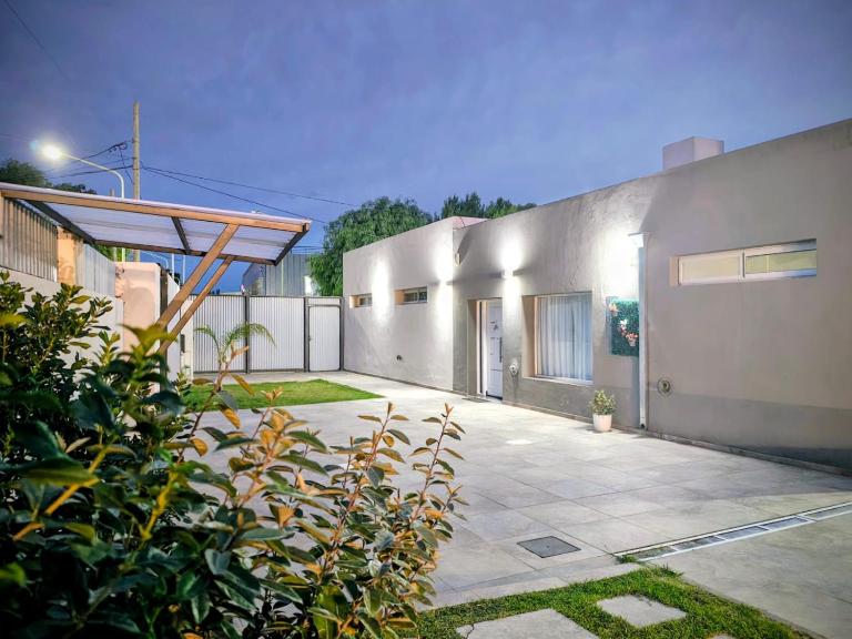 Casa-Alojamiento Corporativo - B&B Bahía Blanca