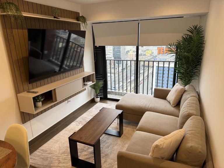 Modern Apartment in Miraflores Free Parking - B&B Lima