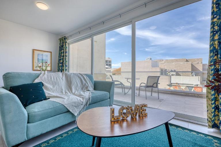 Luxury Gzira Penthouse 1BR Terrace - B&B Gzira