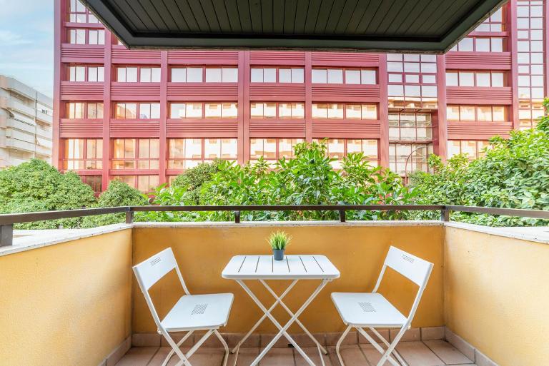 Home2Book Sevilla Terrace & Pool Apt - B&B Sevilla