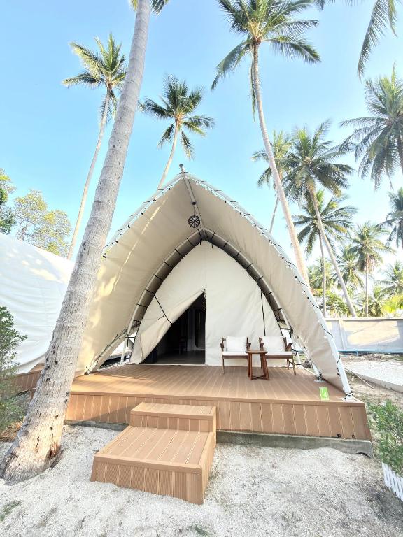 Umbrella tree เต้ทน์ - B&B Ko Samui