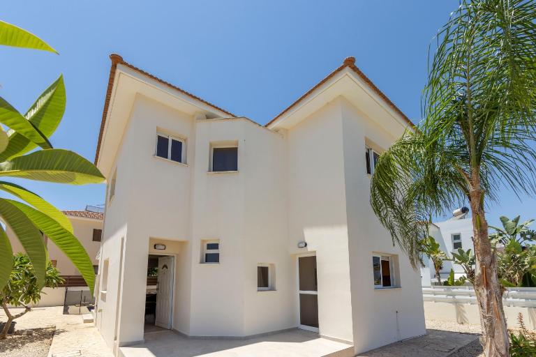Villa Chrystalla - Chambres d'hôtes Paralímni