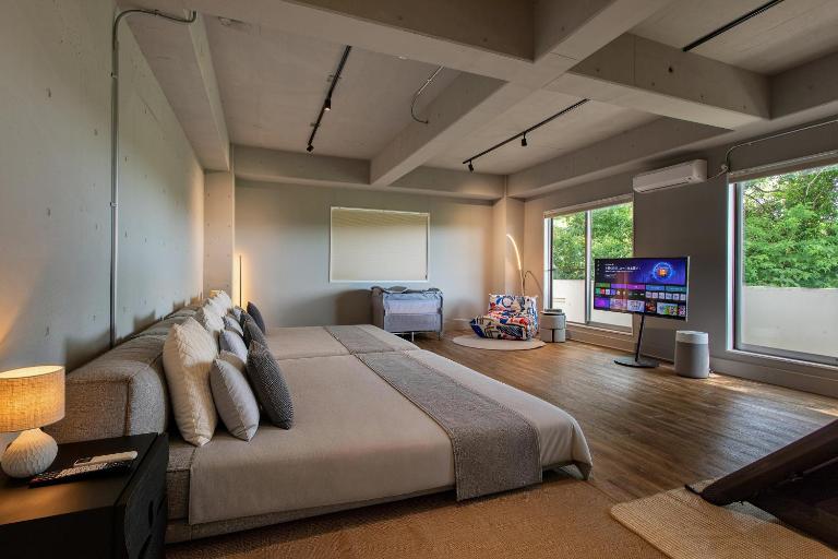 VillaBlanc - Bed and Breakfast Awaji