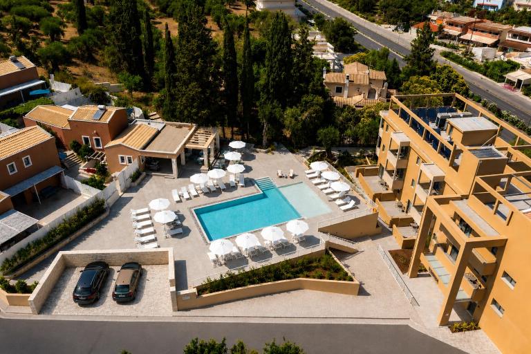 Tessera Boutique Hotel & Villas Collection - B&B Gouviá